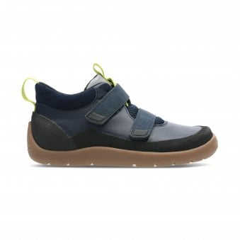 CLA Play Hike T